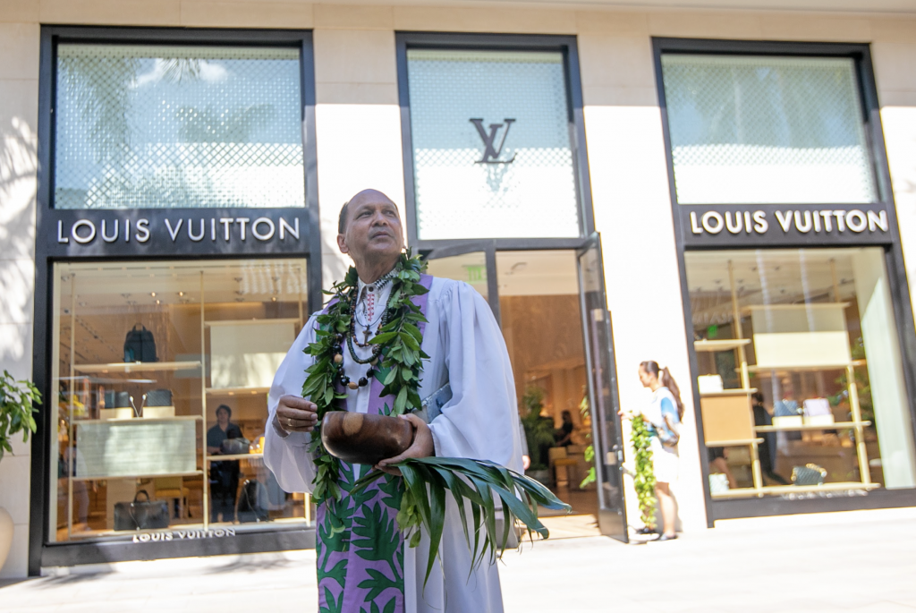 Visit Louis Vuitton's special fragrance pop-up at the Forum Shops