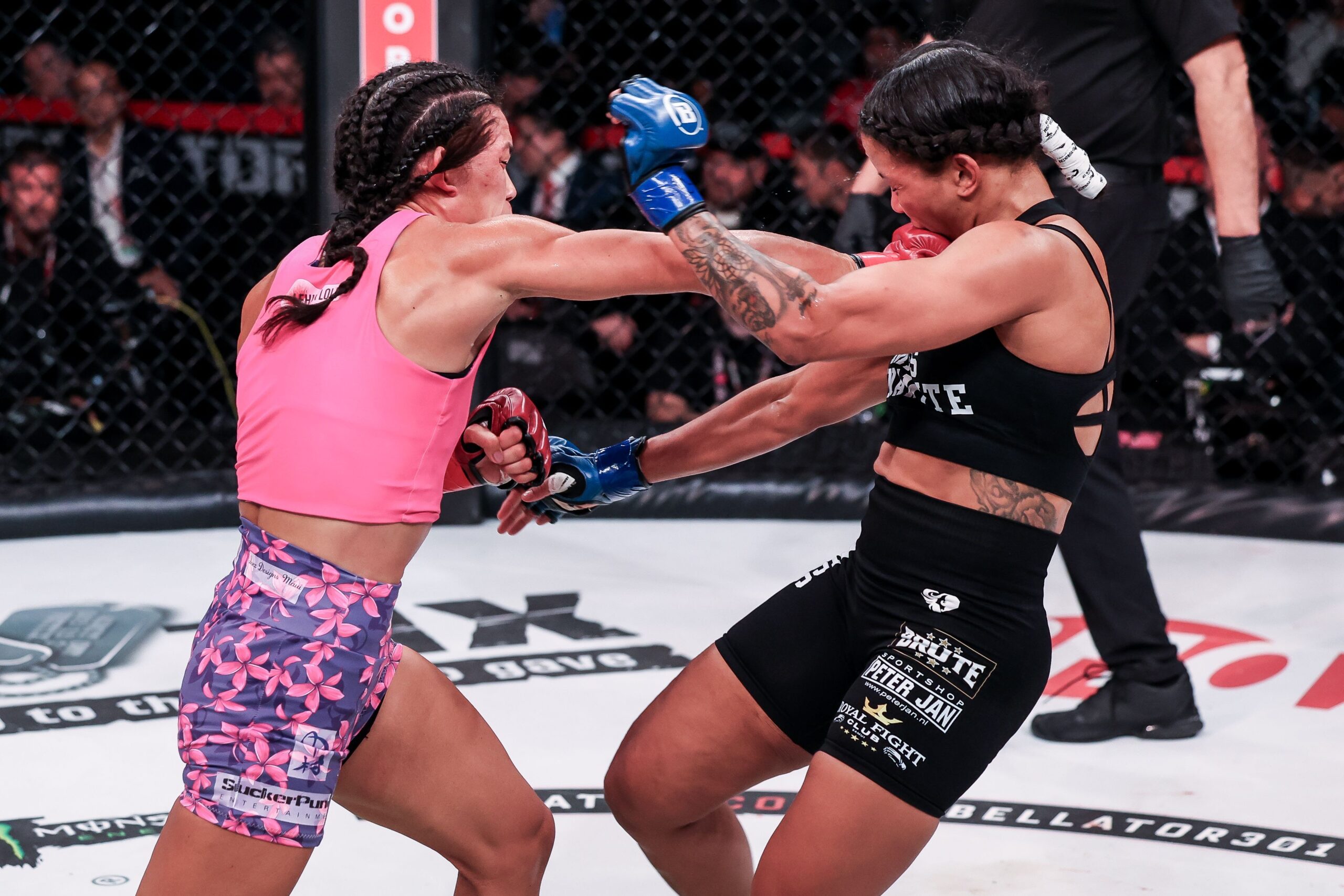 Sumiko Inaba (left) shows off her impressive striking ability against Denise Kielholtz on Nov. 17, 2023, in Bellator 301. Inaba lost this fight via unanimous decision, but has an 8-1 professional record and will face Dakota Ditcheva in Cape Town, South Africa, on July 19. Courtesy photo 