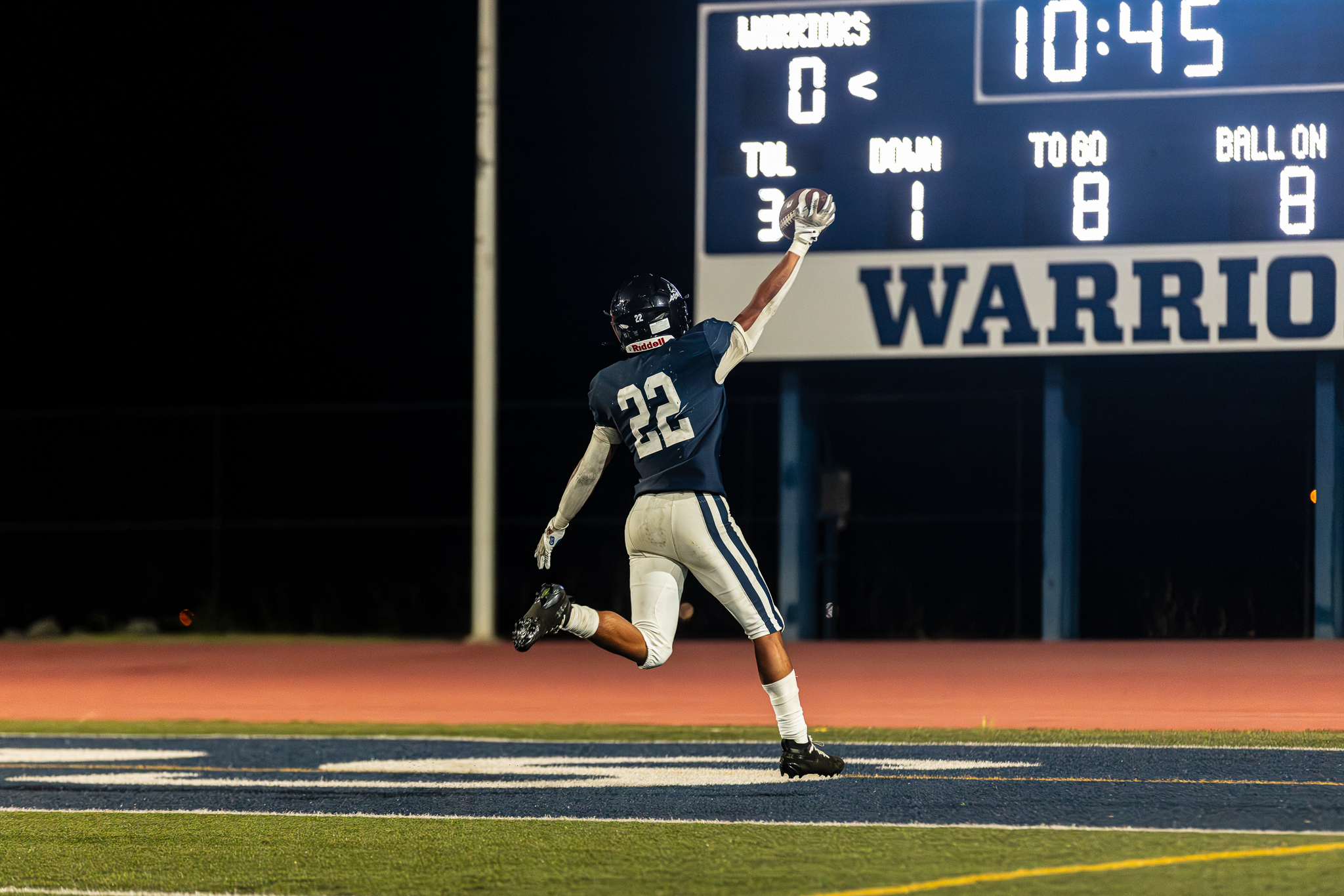Kamehameha Schools Maui's Zedekaiah Campbell scores on an 8-yard run in the Warriors' 28-21 win over Baldwon on Saturday. Campbell became the Kamehameha Maui's all-time leading rusher in the game. He now has 1,519 yards rushing in his three-season varsity career. XYLER NAKAMURA photo