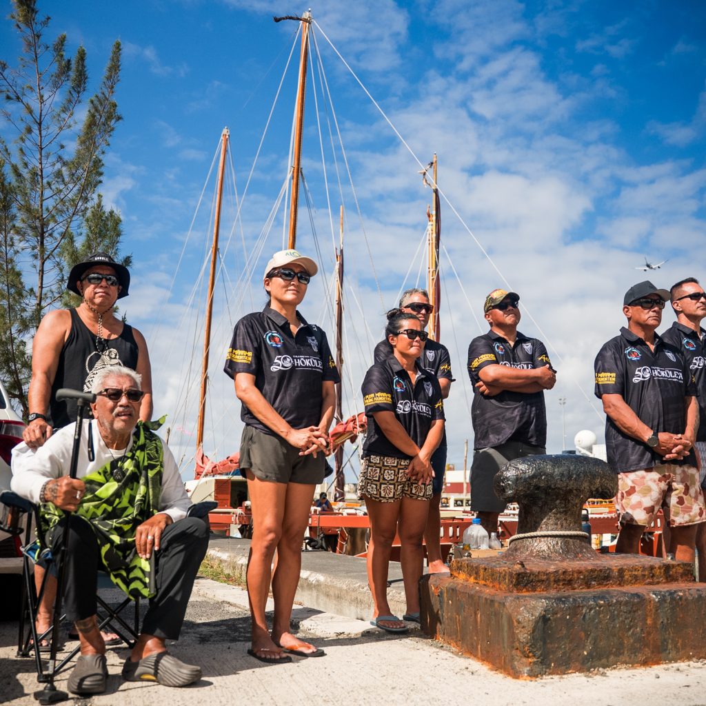 Hōkūleʻa and Hikianalia depart Rarotonga for Aotearoa