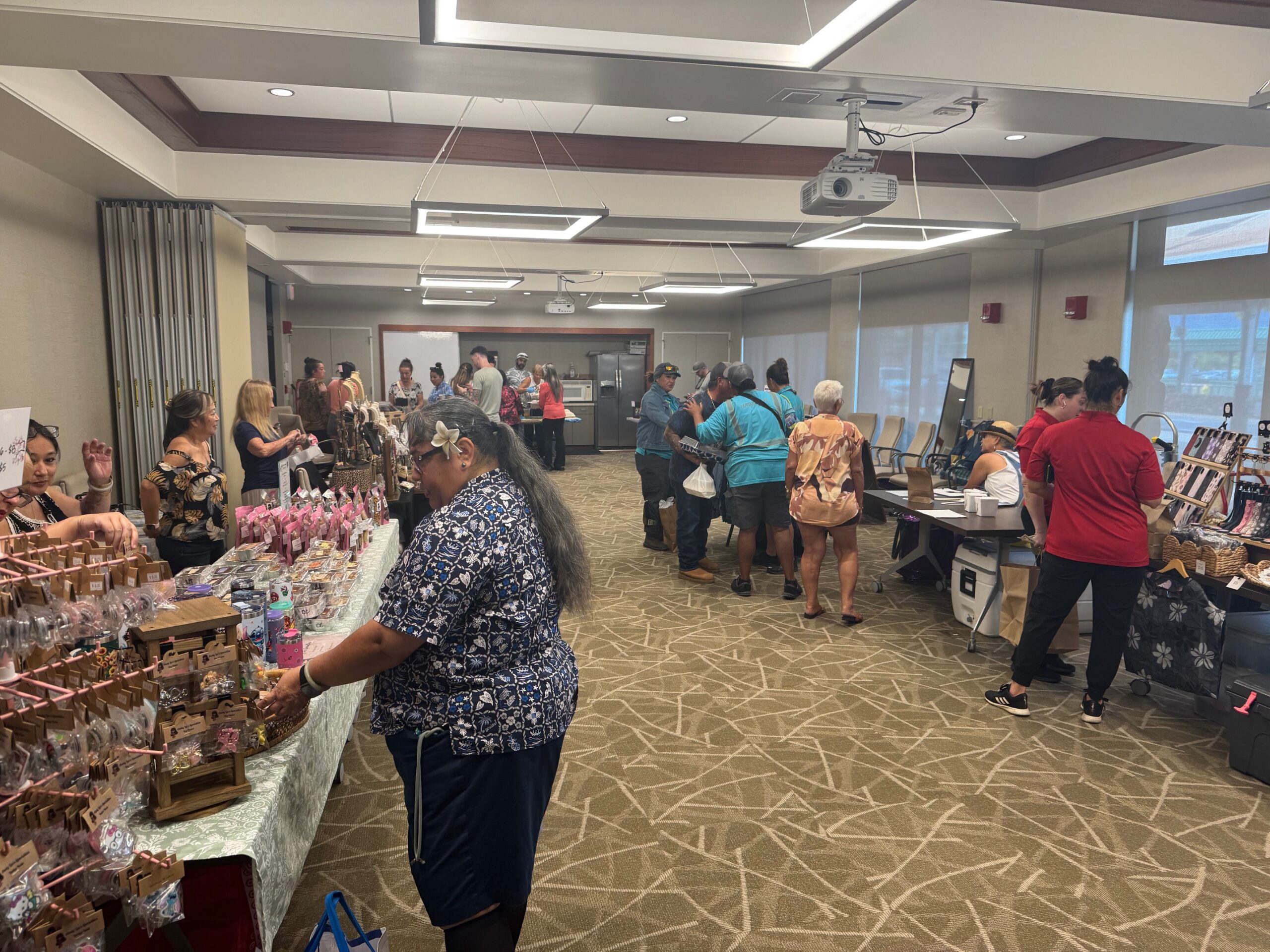 A makeke event was held at Kahului Airport where OGG employees sold their wares to support the Maui Food Bank in lieu of the federal governemtn shutodnw. HJI / ROB COLLIAS photo