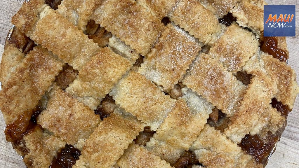 University of Hawaiʻi Maui College hosts Thanksgiving Pie Sale