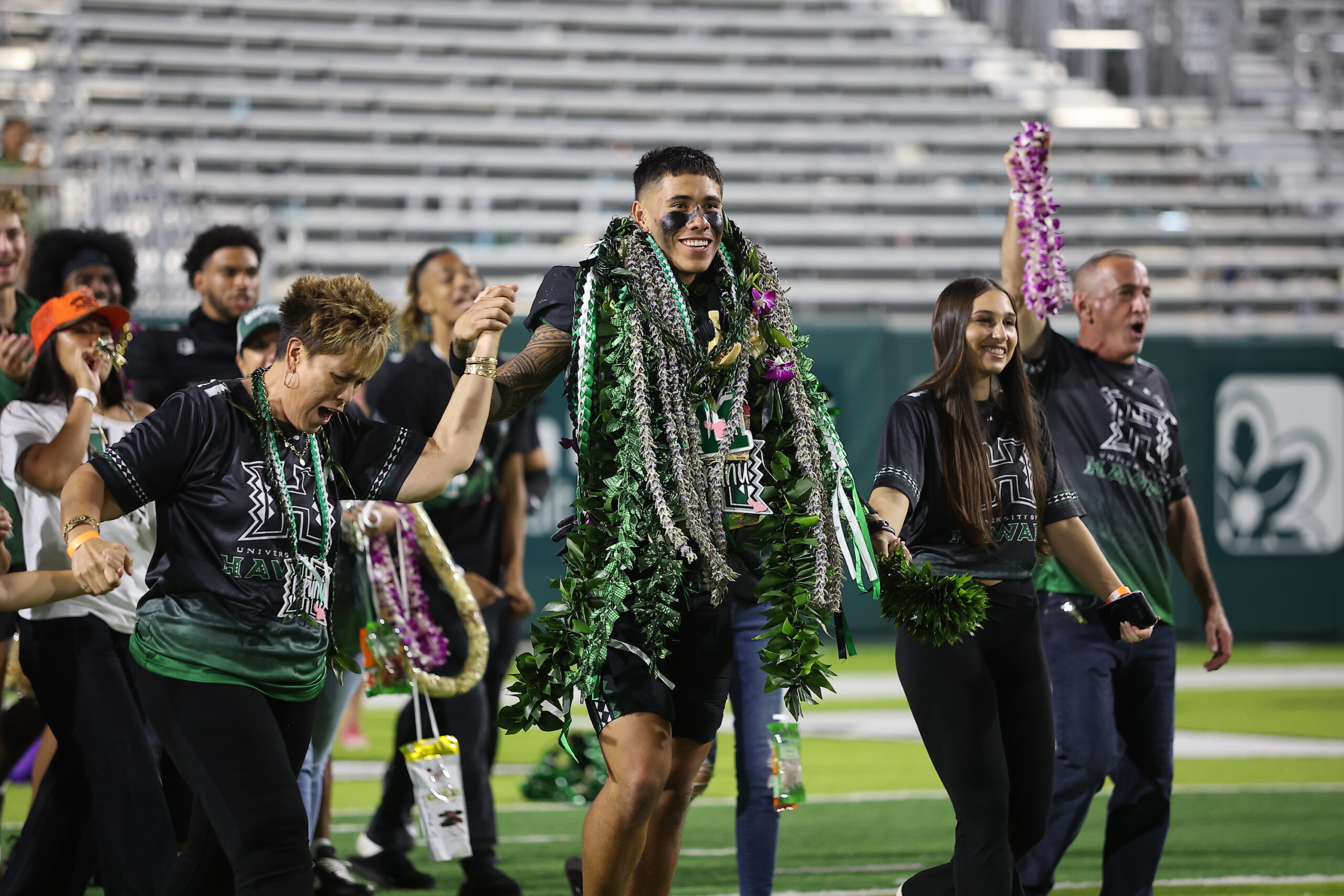 Maui's Karsyn Pupunu celebrated senior night on Nov. 29 with family members, but he may get another year of eligibiltiy as the University of Hawai'i is working on an appeal for a medical hardship redshirt season with the NCAA that would allow Pupunu to play one more season in 2026. University of Hawai'i Athletics photo