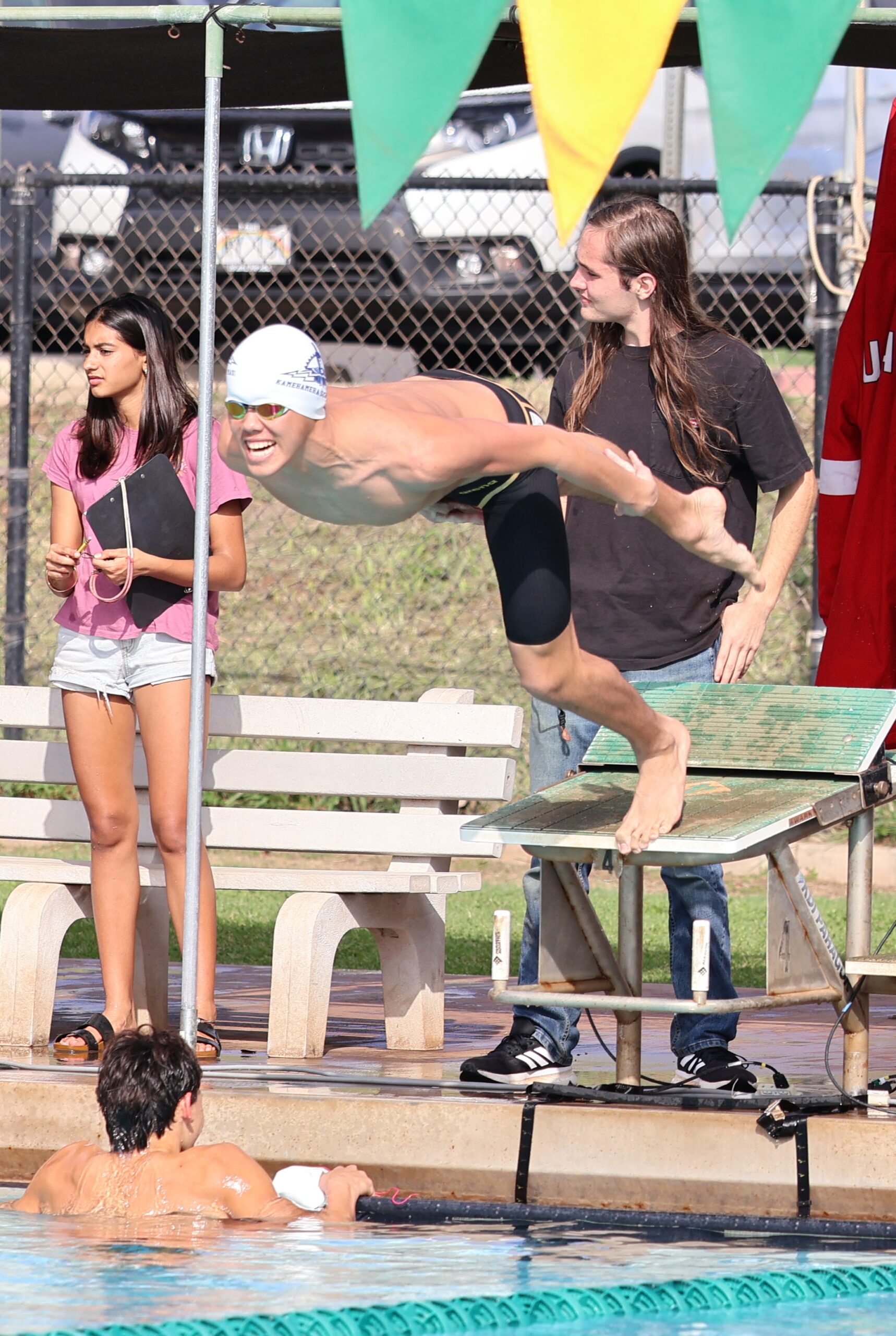 Kamehameha Schools Maui sophomore Cruz Storer takes off in the 200-yard freestyle relay on Sarturday at the Maui Interscholastic League swimming and diving championships. REID YAMAMOTO photo