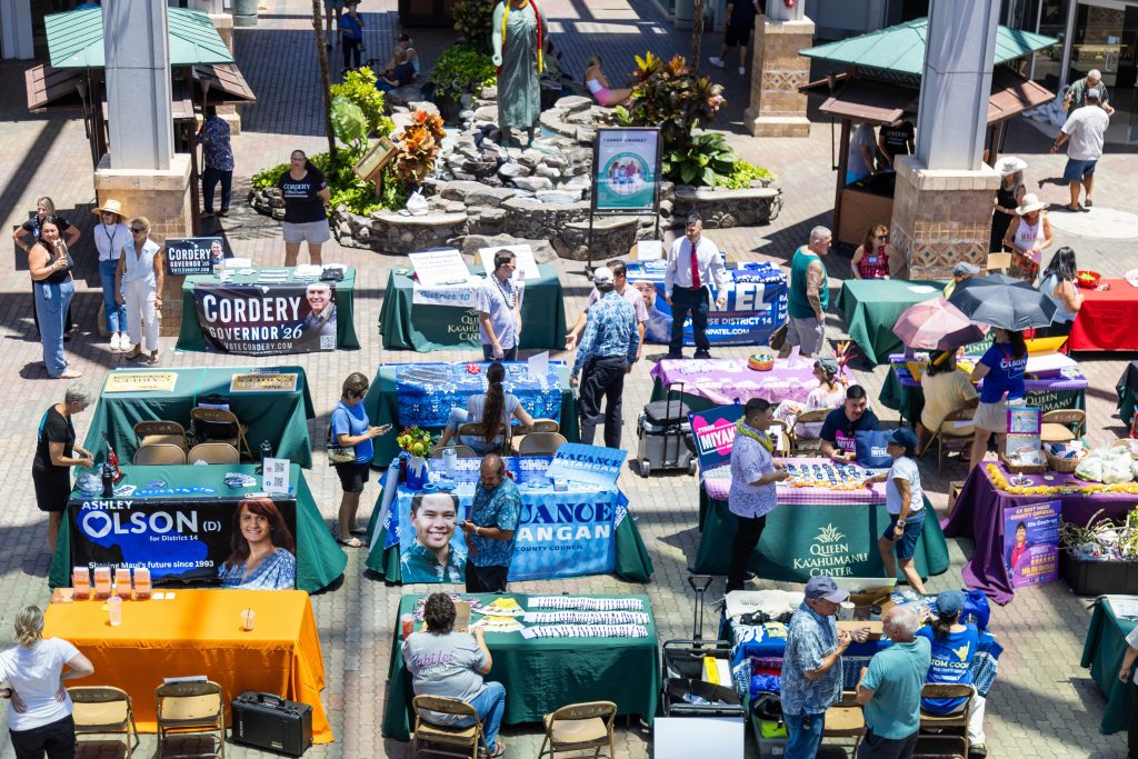 Maui Hotel & Lodging Association hosts nonpartisan voter event at Queen Kaʻahumanu Center